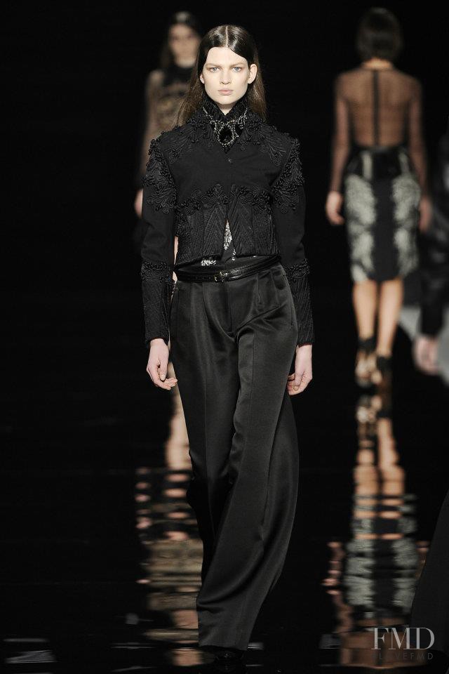 Bette Franke featured in  the Etro fashion show for Autumn/Winter 2012