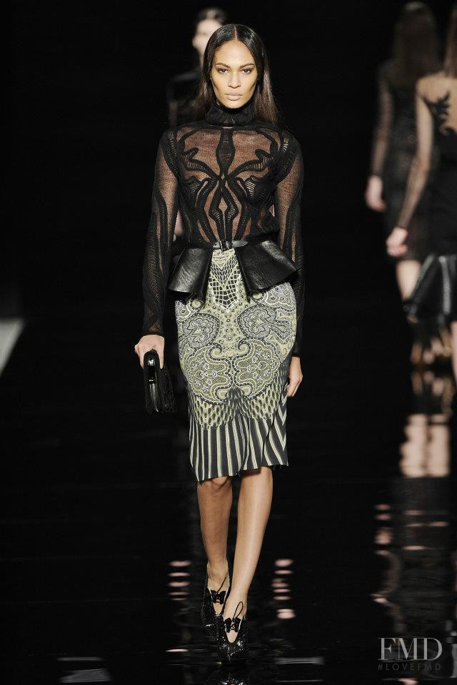 Joan Smalls featured in  the Etro fashion show for Autumn/Winter 2012