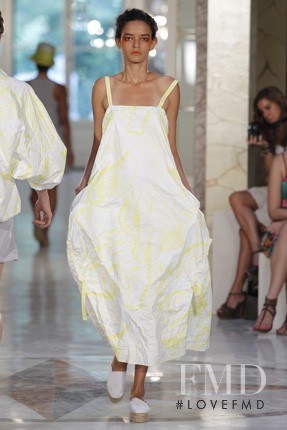 Wanessa Milhomem featured in  the Who fashion show for Spring/Summer 2013