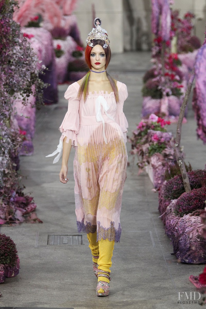 Meadham Kirchhoff fashion show for Spring/Summer 2011