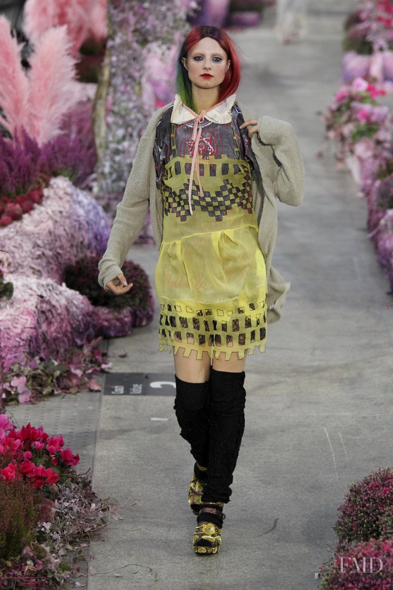 Meadham Kirchhoff fashion show for Spring/Summer 2011