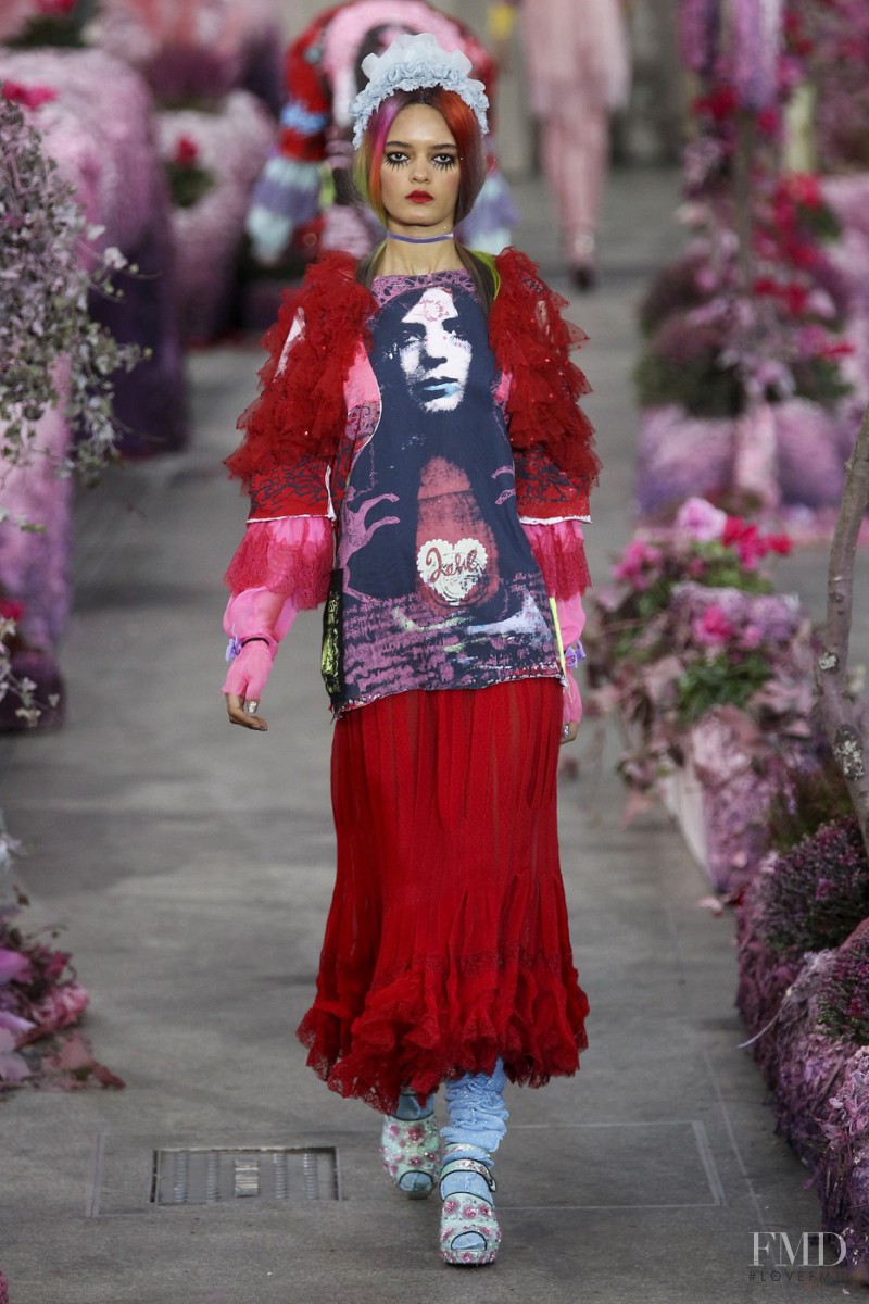 Wanessa Milhomem featured in  the Meadham Kirchhoff fashion show for Spring/Summer 2011