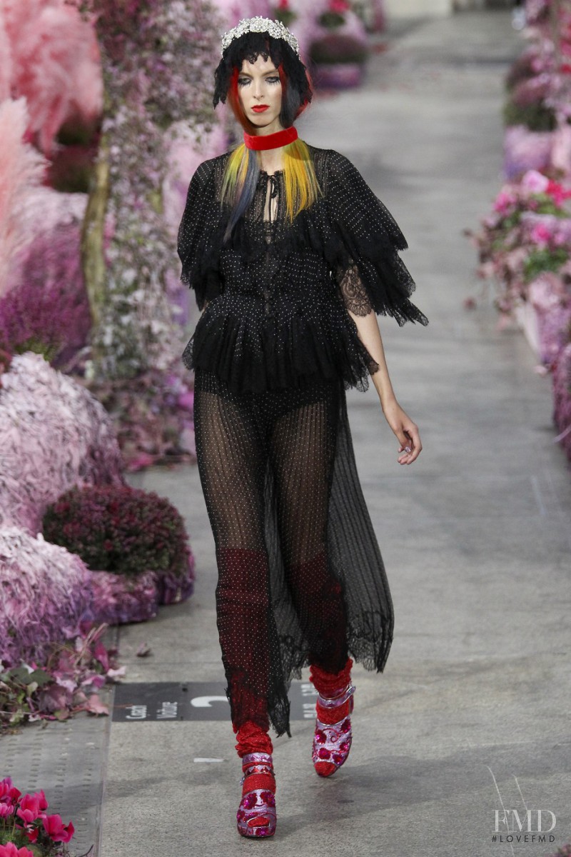 Meadham Kirchhoff fashion show for Spring/Summer 2011