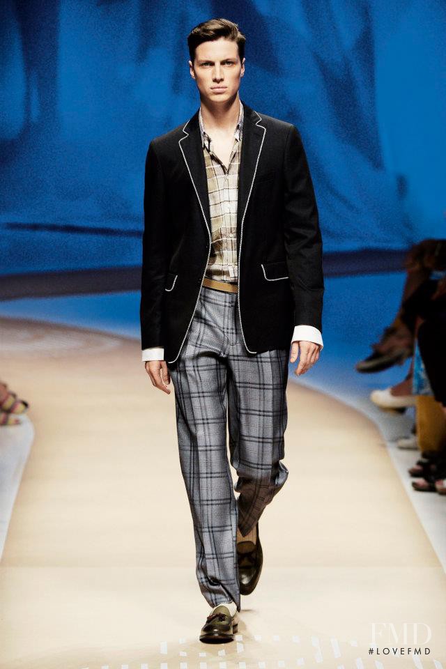 Etro fashion show for Spring/Summer 2012