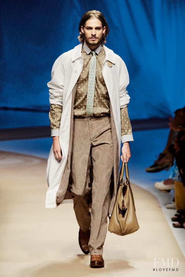 Etro fashion show for Spring/Summer 2012