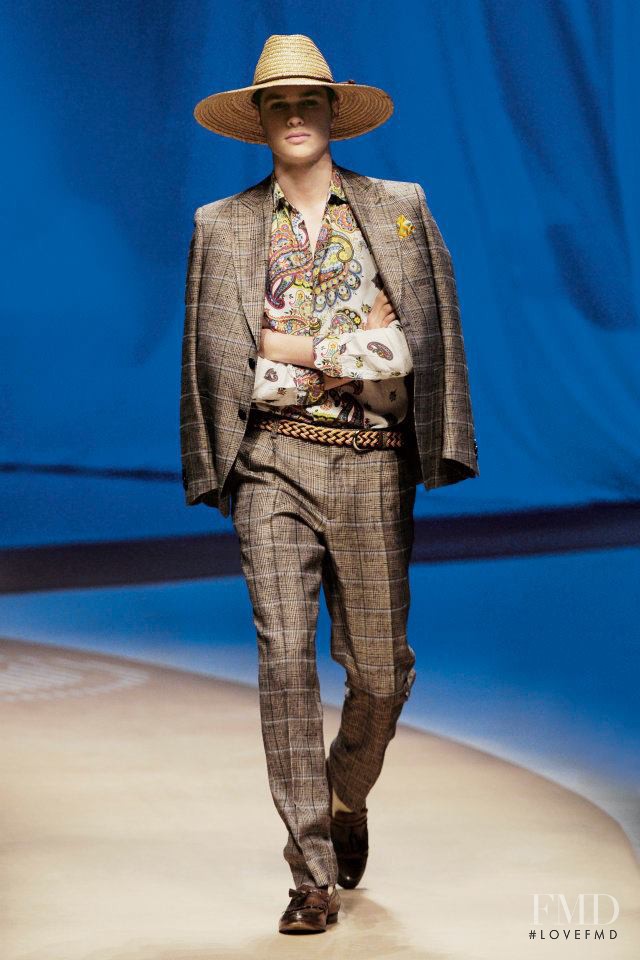 Etro fashion show for Spring/Summer 2012