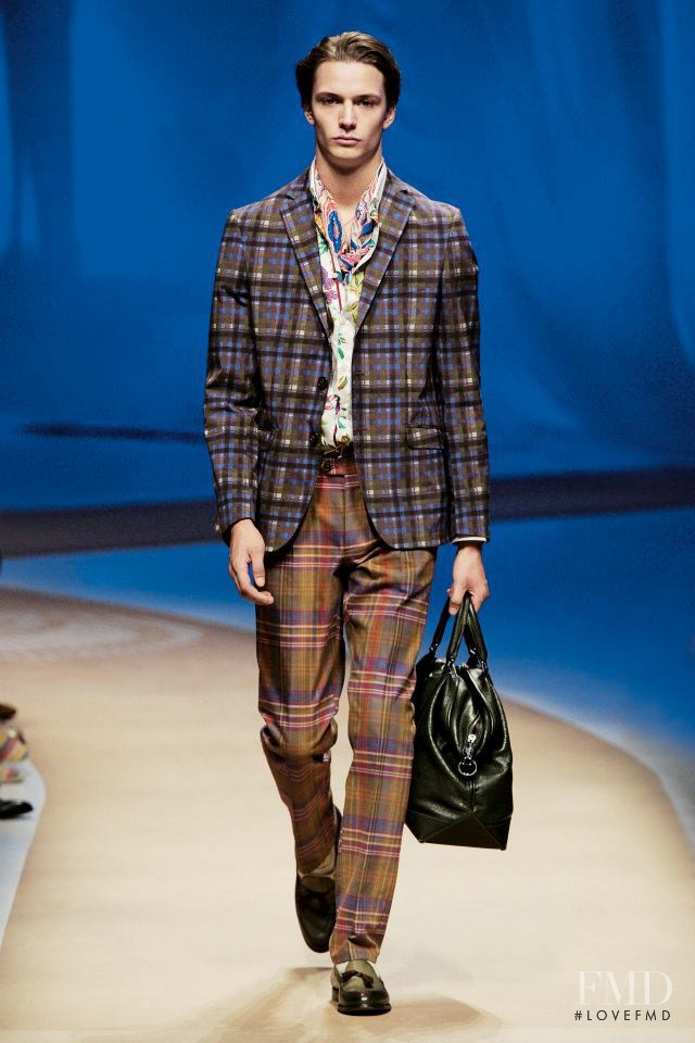 Etro fashion show for Spring/Summer 2012