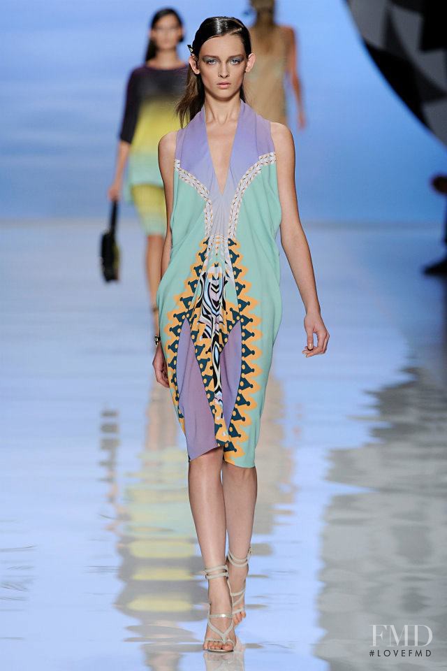 Daga Ziober featured in  the Etro fashion show for Spring/Summer 2012