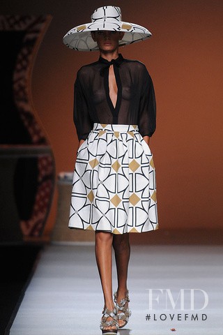 Wanessa Milhomem featured in  the Ion Fiz fashion show for Spring/Summer 2013