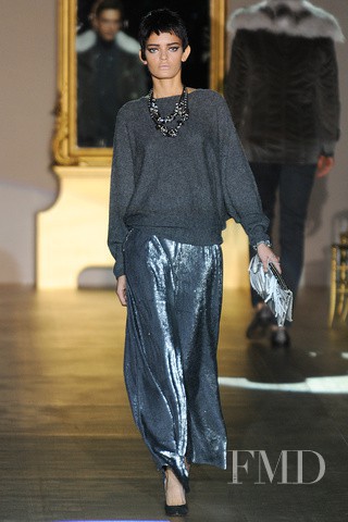 Wanessa Milhomem featured in  the Roberto Verino fashion show for Autumn/Winter 2012