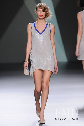 Bregje Heinen featured in  the Devota & Lomba fashion show for Autumn/Winter 2012