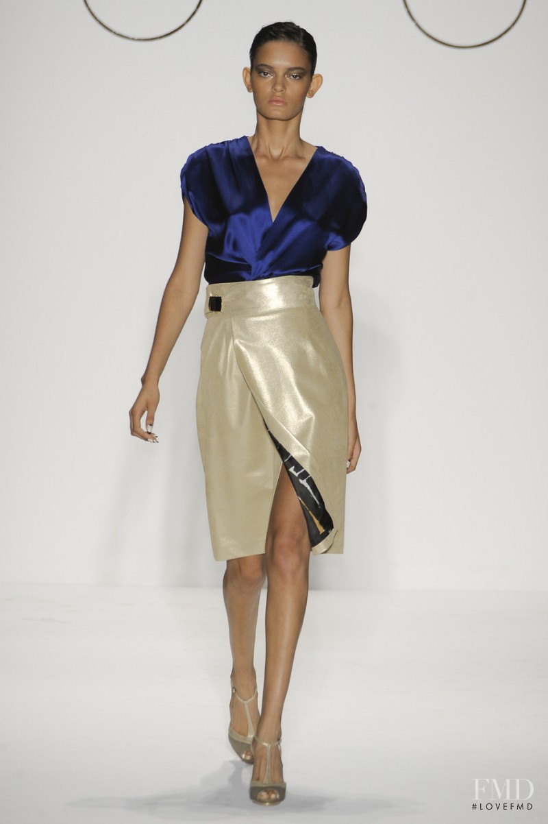 Wanessa Milhomem featured in  the Ruffian fashion show for Spring/Summer 2011