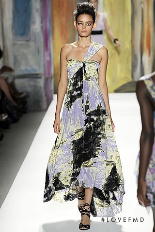 Wanessa Milhomem featured in  the Tracy Reese fashion show for Spring/Summer 2010