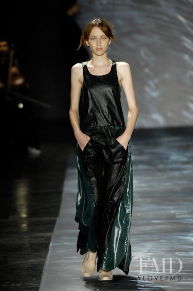 Andressa Fontana featured in  the Maria Bonita fashion show for Autumn/Winter 2008