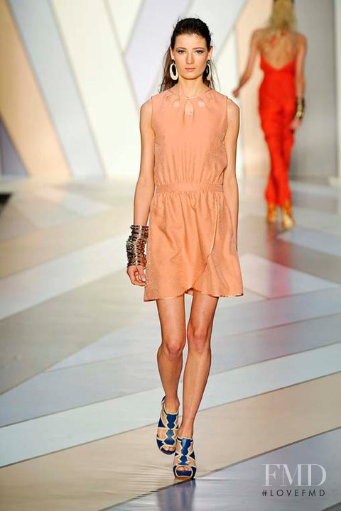 Nica Kessler fashion show for Spring/Summer 2011