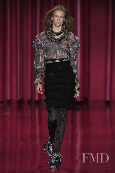 Nica Kessler fashion show for Autumn/Winter 2010