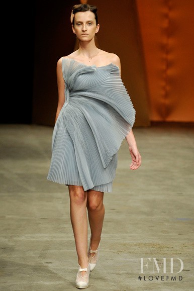 Acquastudio fashion show for Autumn/Winter 2009