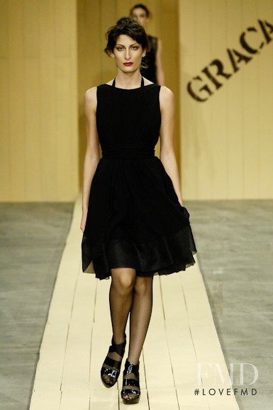 Graï¿½a Ottoni fashion show for Autumn/Winter 2008