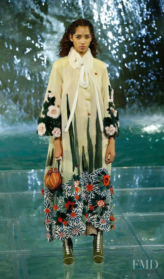 Yasmin Wijnaldum featured in  the Fendi Couture fashion show for Autumn/Winter 2016