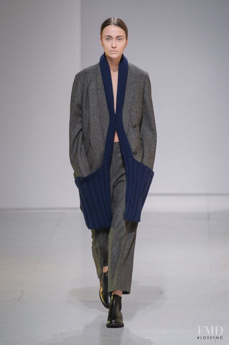 Hussein Chalayan fashion show for Autumn/Winter 2016