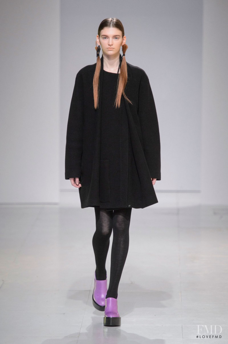 Hussein Chalayan fashion show for Autumn/Winter 2016