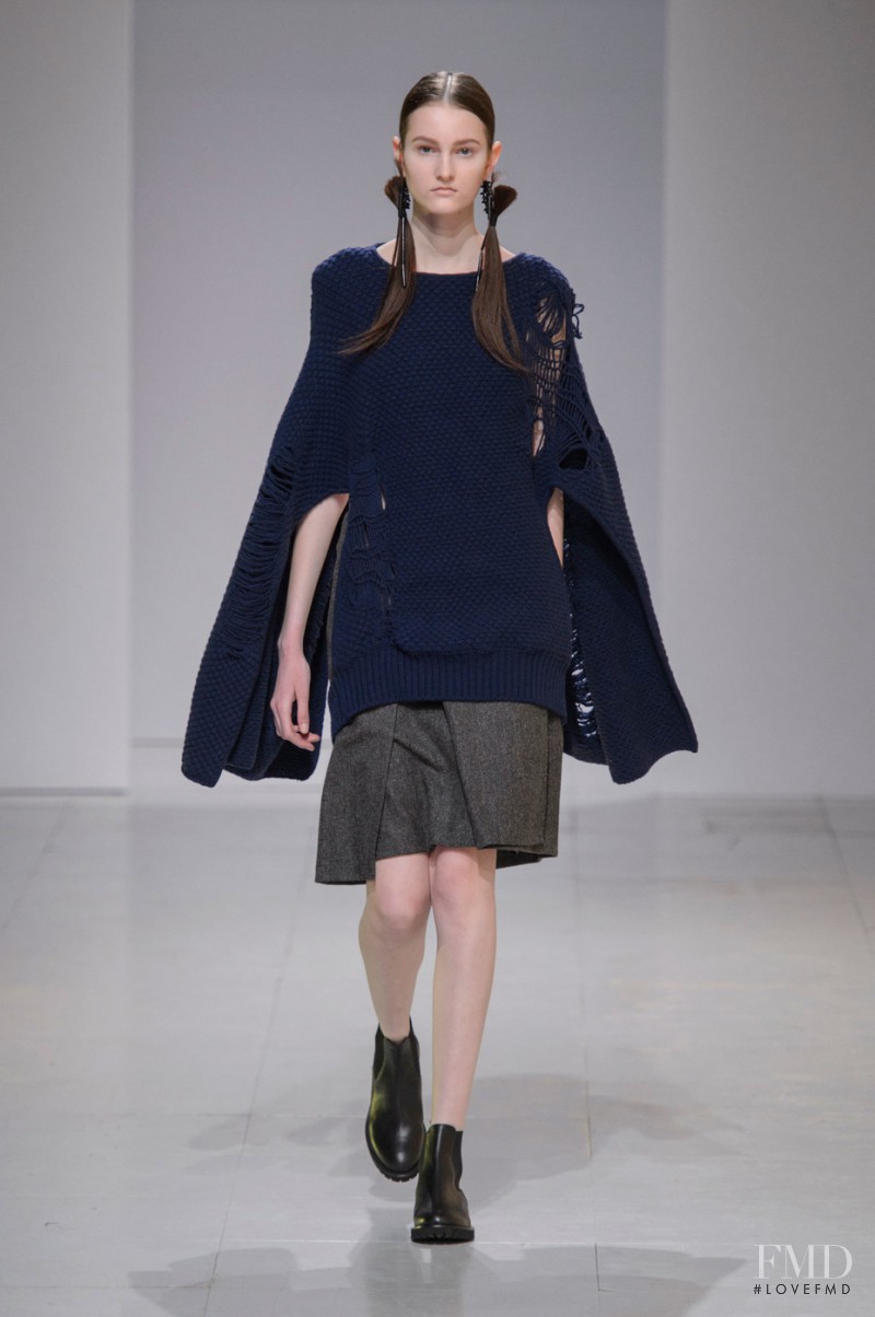 Hussein Chalayan fashion show for Autumn/Winter 2016