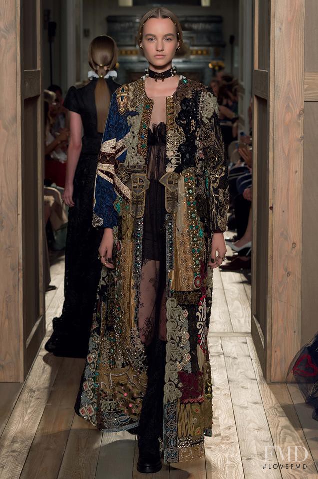 Maartje Verhoef featured in  the Valentino Couture fashion show for Autumn/Winter 2016
