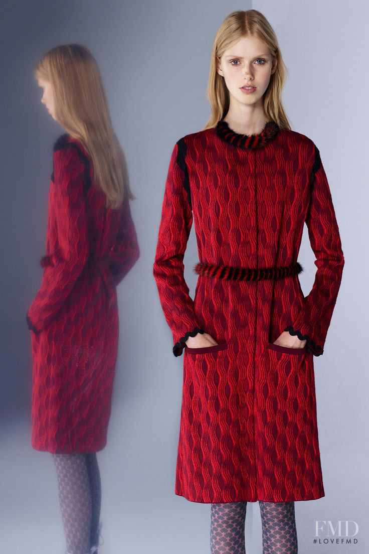 Lululeika Ravn Liep featured in  the Mary Katrantzou fashion show for Pre-Fall 2016