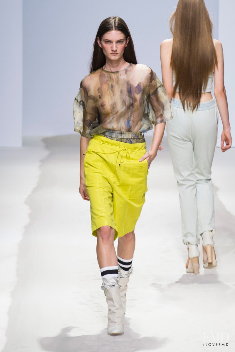 Christian Wijnants fashion show for Spring/Summer 2014