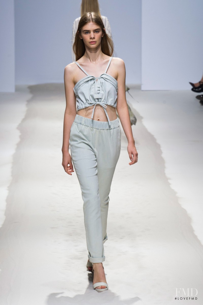 Christian Wijnants fashion show for Spring/Summer 2014