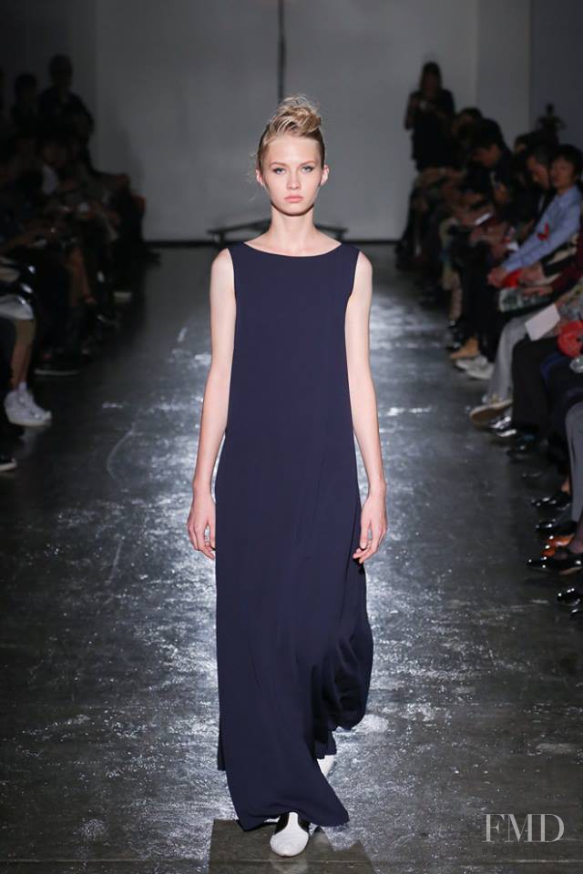 Alexandra Titarenko featured in  the support surface fashion show for Spring/Summer 2016