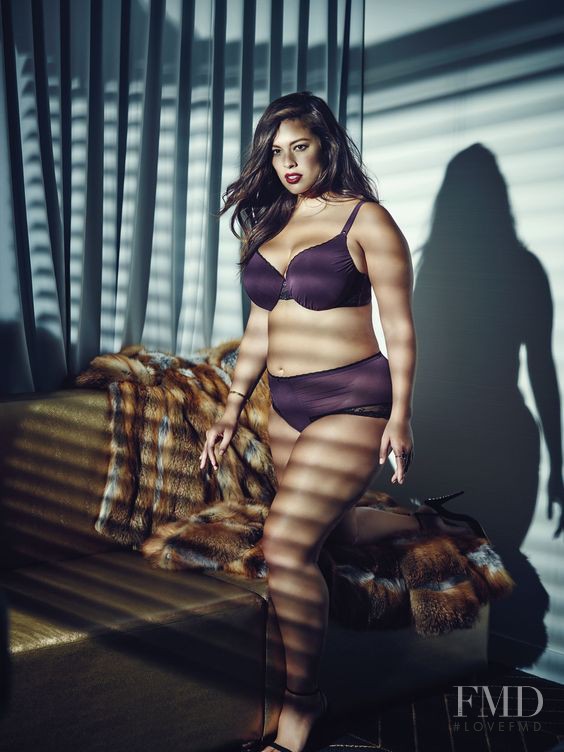 Ashley Graham featured in  the Addition Elle advertisement for Spring/Summer 2016