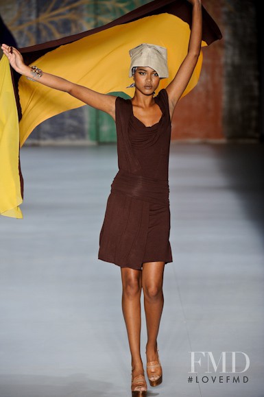 Walter Rodrigues fashion show for Spring/Summer 2011