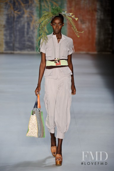Viviane Oliveira featured in  the Walter Rodrigues fashion show for Spring/Summer 2011