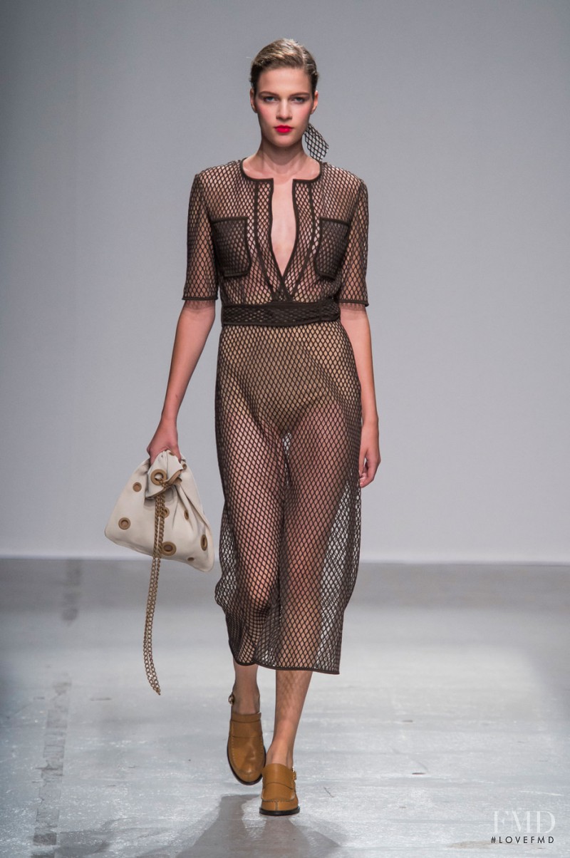 Alicia Tostmann featured in  the Veronique Leroy fashion show for Spring/Summer 2015