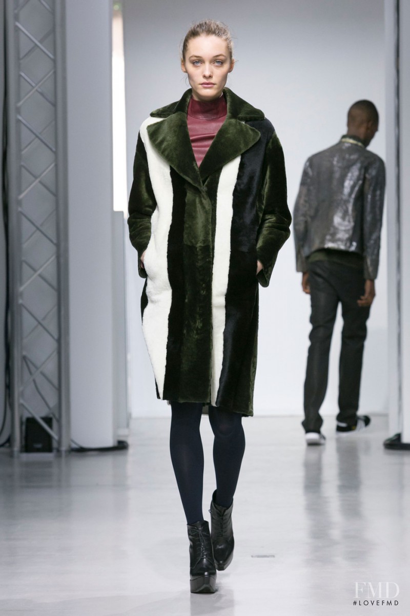 DROMe fashion show for Autumn/Winter 2015