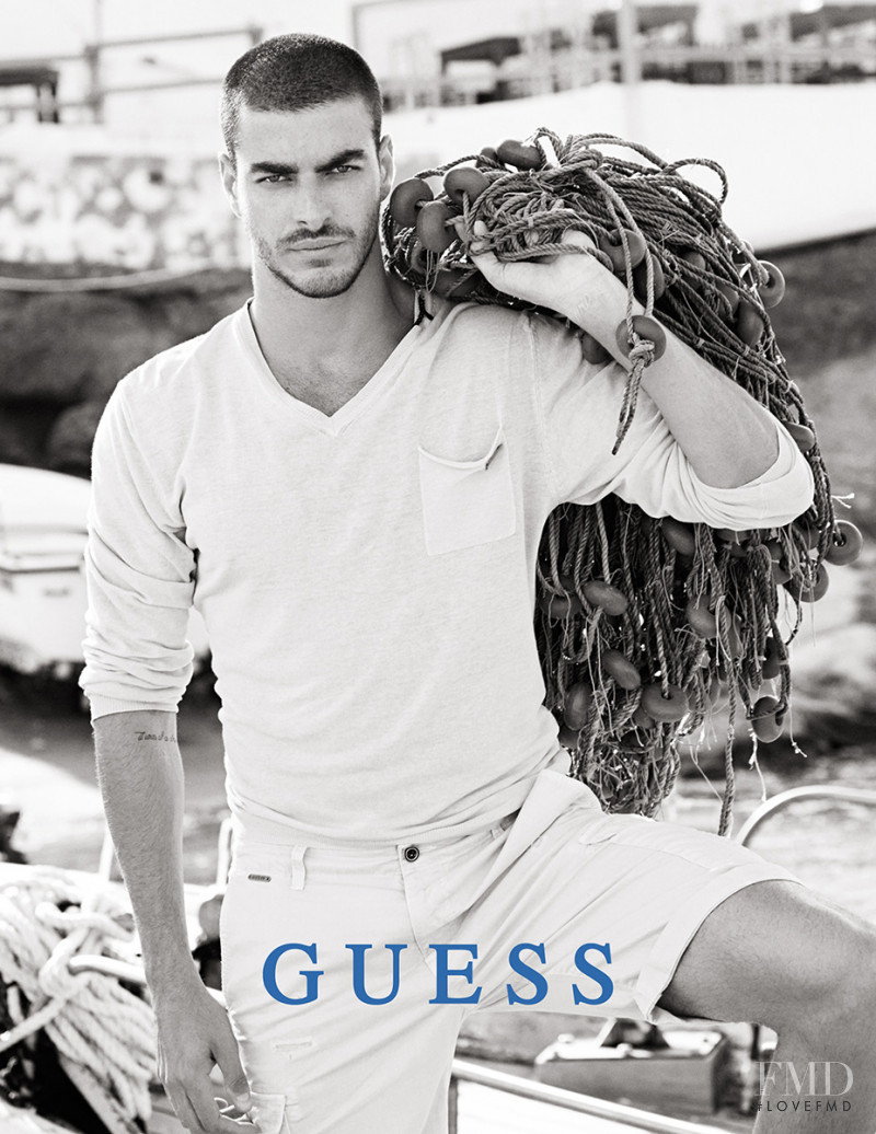 Guess advertisement for Spring/Summer 2016