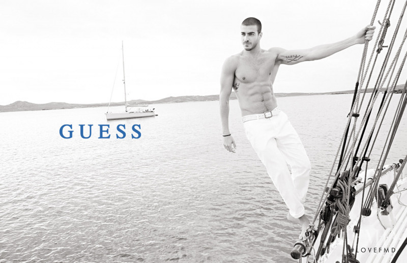 Guess advertisement for Spring/Summer 2016