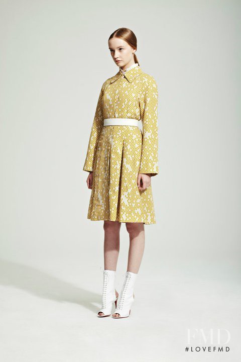 Jonathan Saunders fashion show for Resort 2012