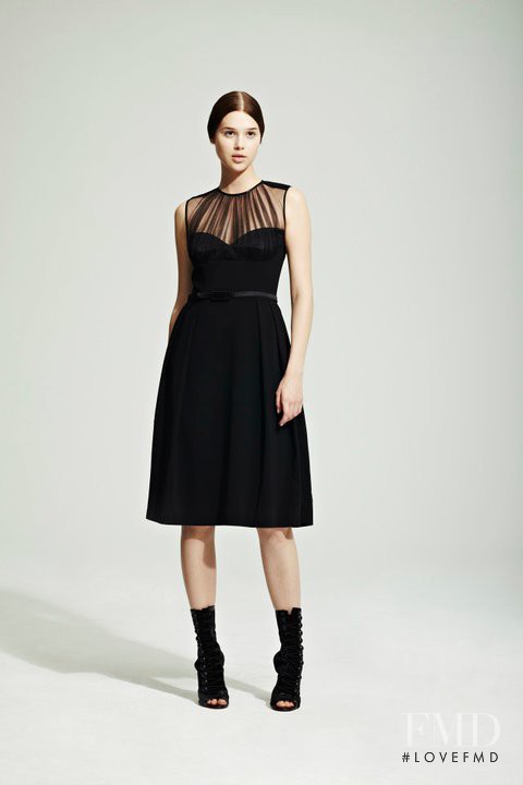 Jonathan Saunders fashion show for Resort 2012