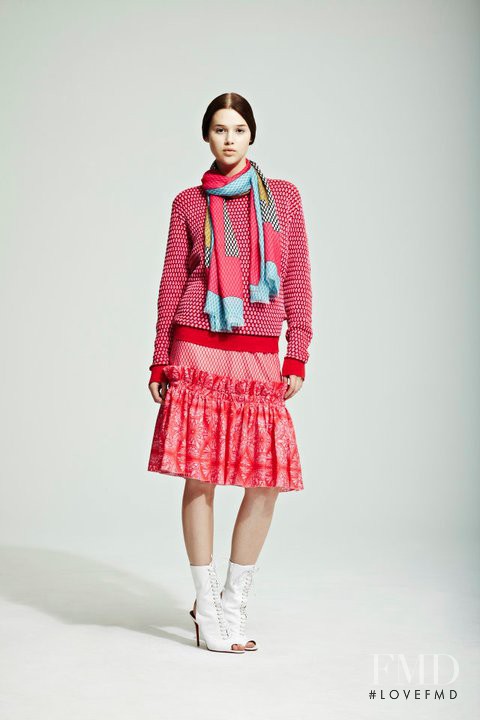 Jonathan Saunders fashion show for Resort 2012