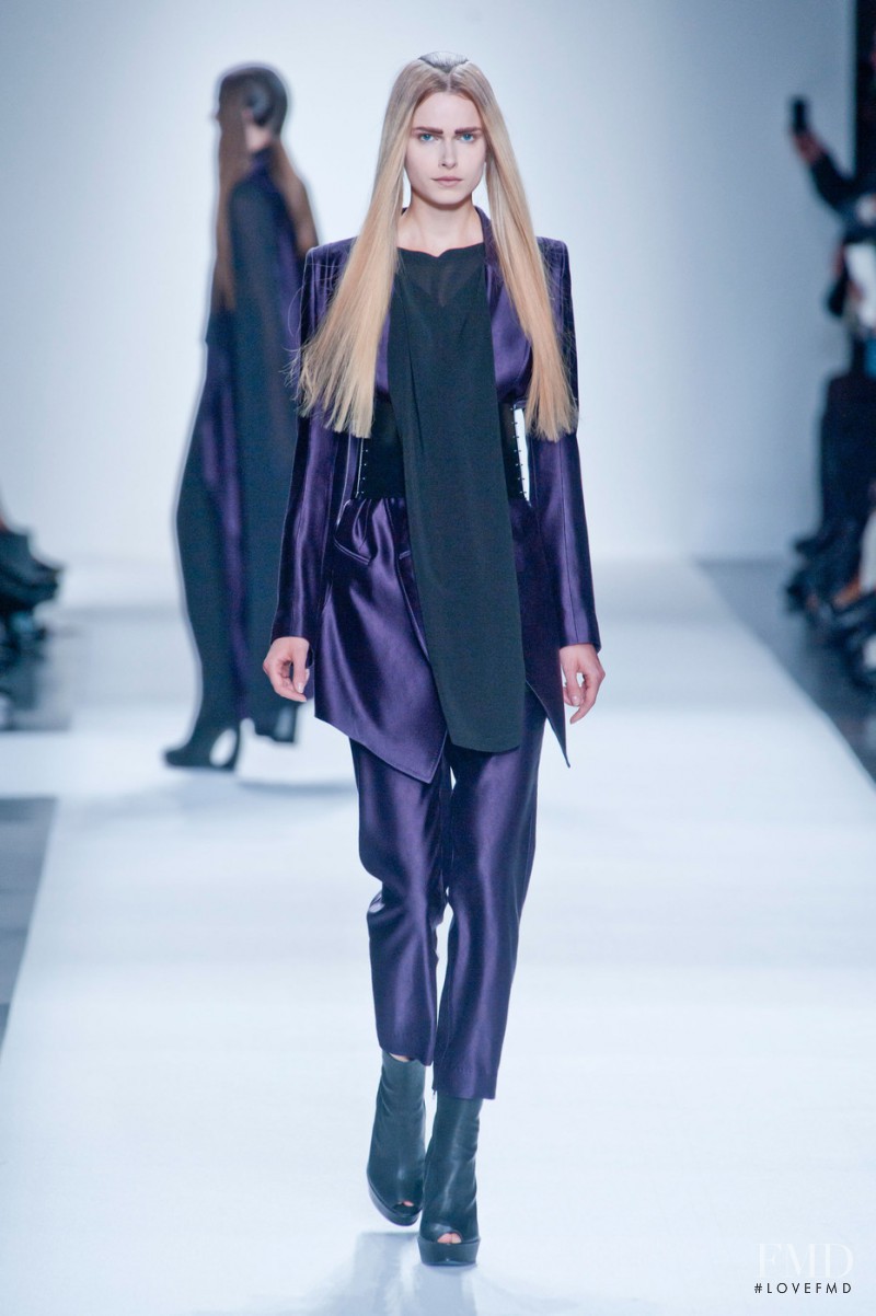 Ann Demeulemeester fashion show for Spring/Summer 2013