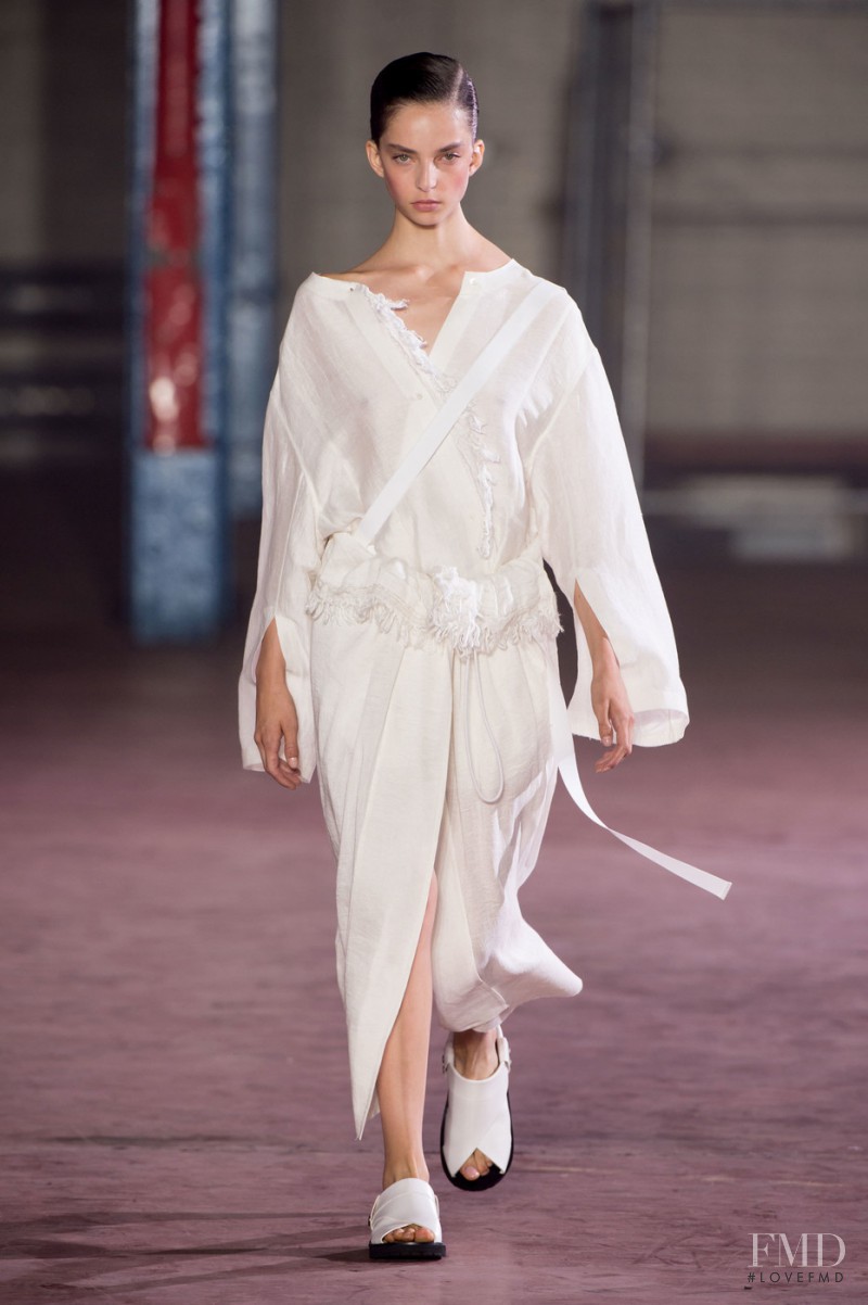 Sophie Jones featured in  the Joseph fashion show for Spring/Summer 2017