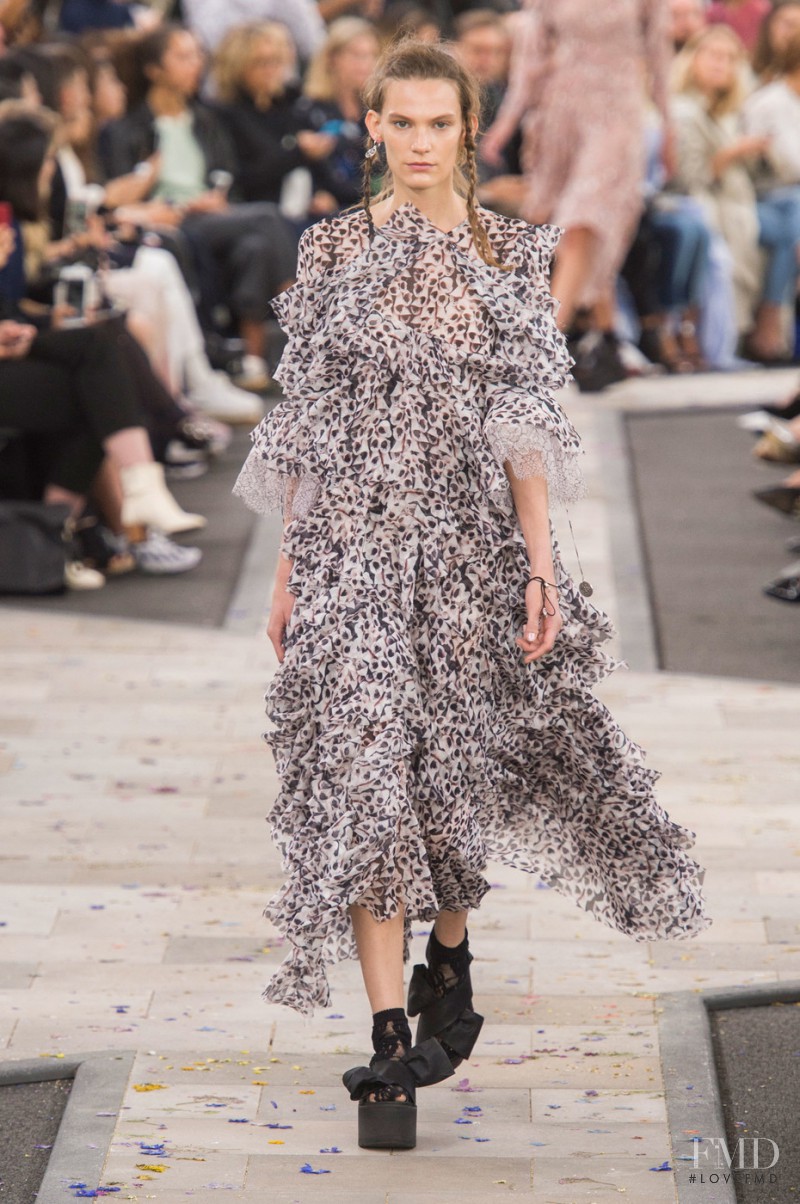 Lena Hardt featured in  the Preen by Thornton Bregazzi fashion show for Spring/Summer 2016