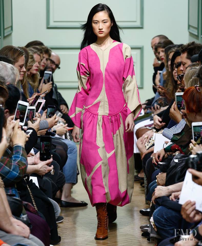 Jing Wen featured in  the J.W. Anderson fashion show for Spring/Summer 2017