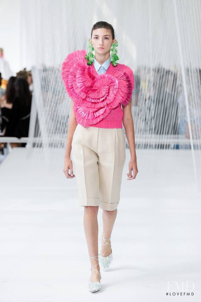 Delpozo fashion show for Spring/Summer 2016