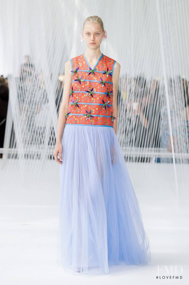 Nastya Kusakina featured in  the Delpozo fashion show for Spring/Summer 2016