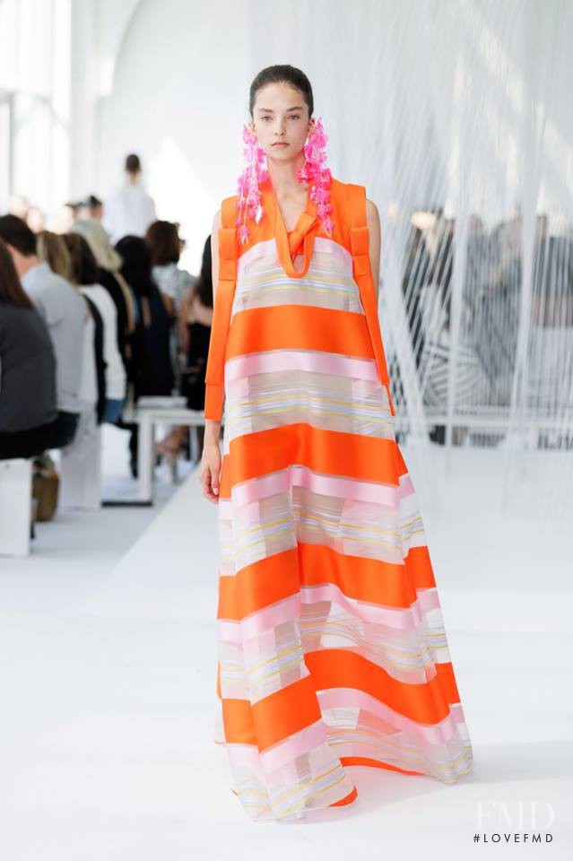 Delpozo fashion show for Spring/Summer 2016