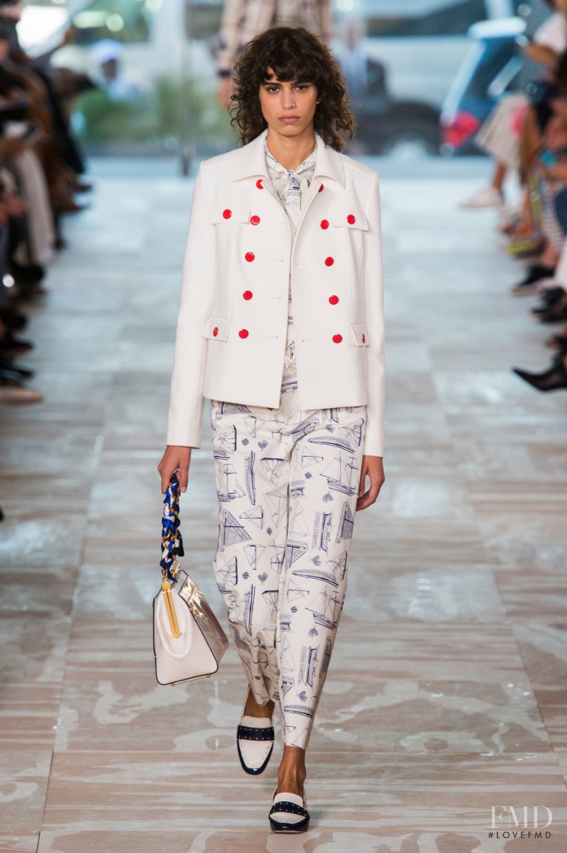 Mica Arganaraz featured in  the Tory Burch fashion show for Spring/Summer 2017