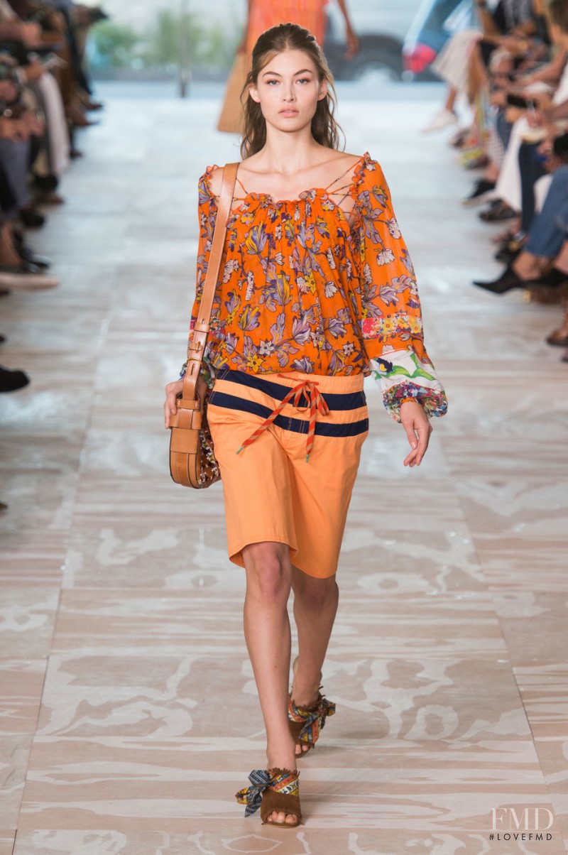 Grace Elizabeth featured in  the Tory Burch fashion show for Spring/Summer 2017
